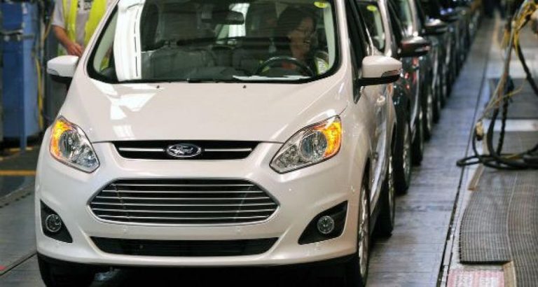 Ford Lance La Production Du C Max Energi Le Blog Auto