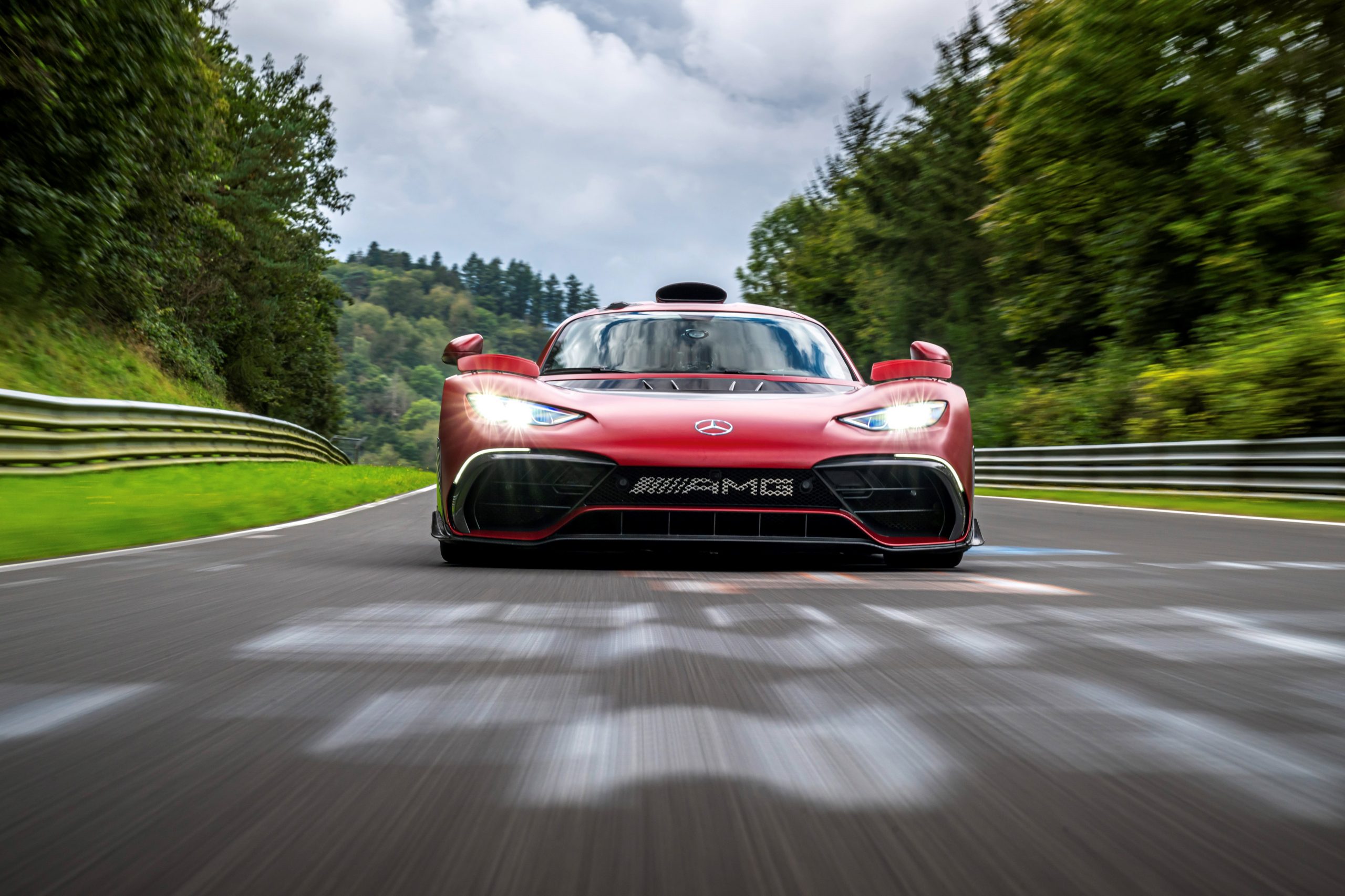 La Mercedes Amg One Bat Son Propre Record Sur Le N Rb Le Blog Auto